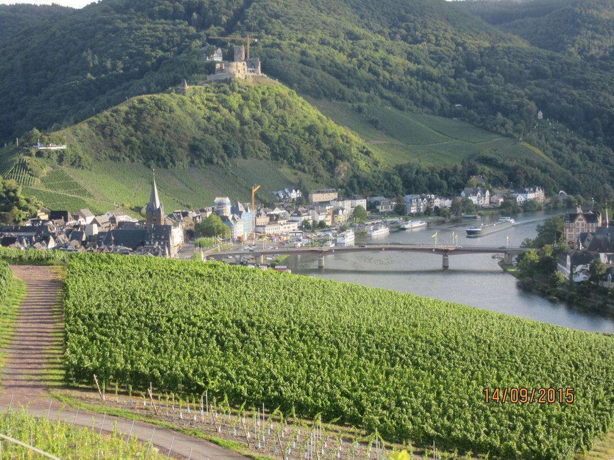 Ferienwohnung "Edeltrud Deluxe Moselblick" Bernkastel-Kues Esterno foto